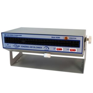 CrossFLOW IN3000-wide-coverage-bench-top-ionzing-esd-blower